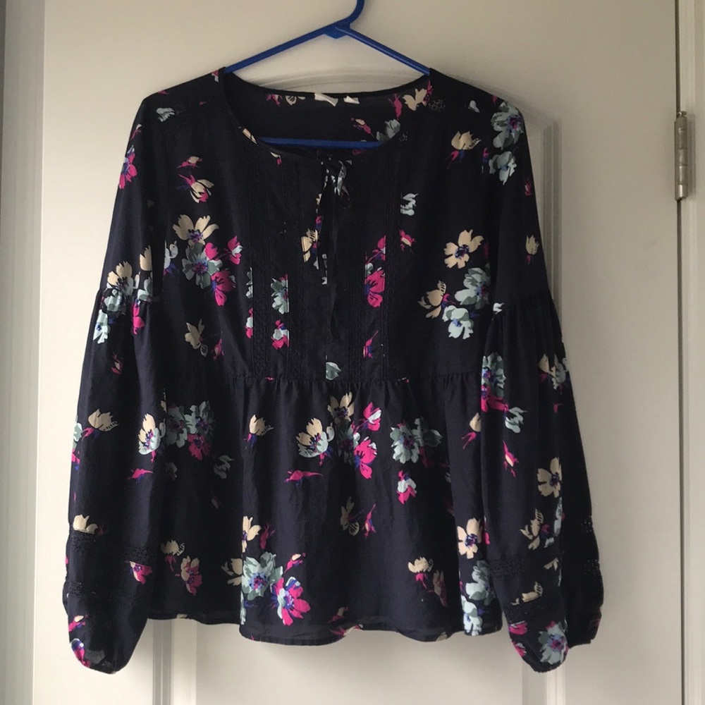 Gap peasant blouse